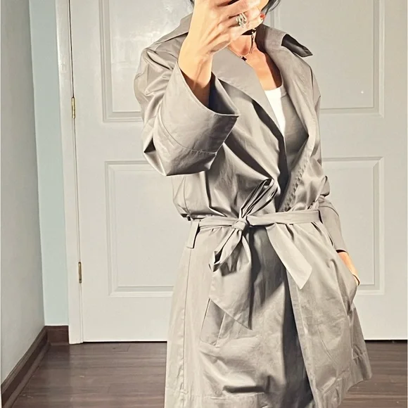 Helo Bicalho cropped trench coat - Picture 6 of 12